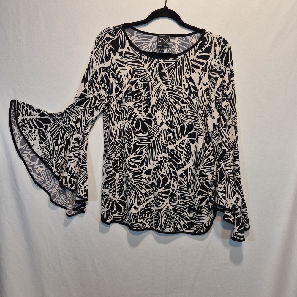 Coco Blanco Womens Bell Sleeve Top Med Whimsigoth Artsy Resortwear Vacation Core